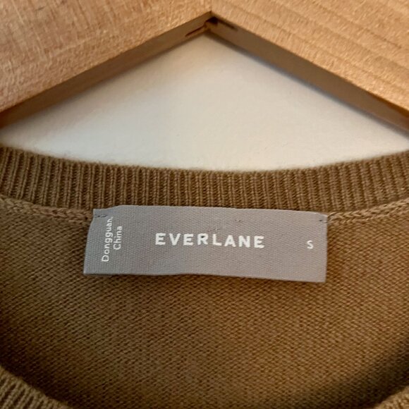 Camel Everlane Classic Cashmere Sweater - Picture 2 of 7